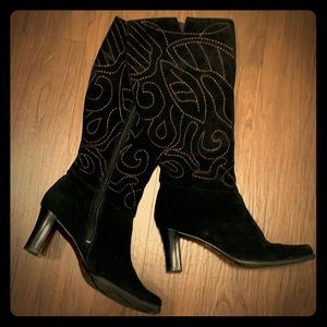 Chico’s suede Italia mid calf boots - size 6